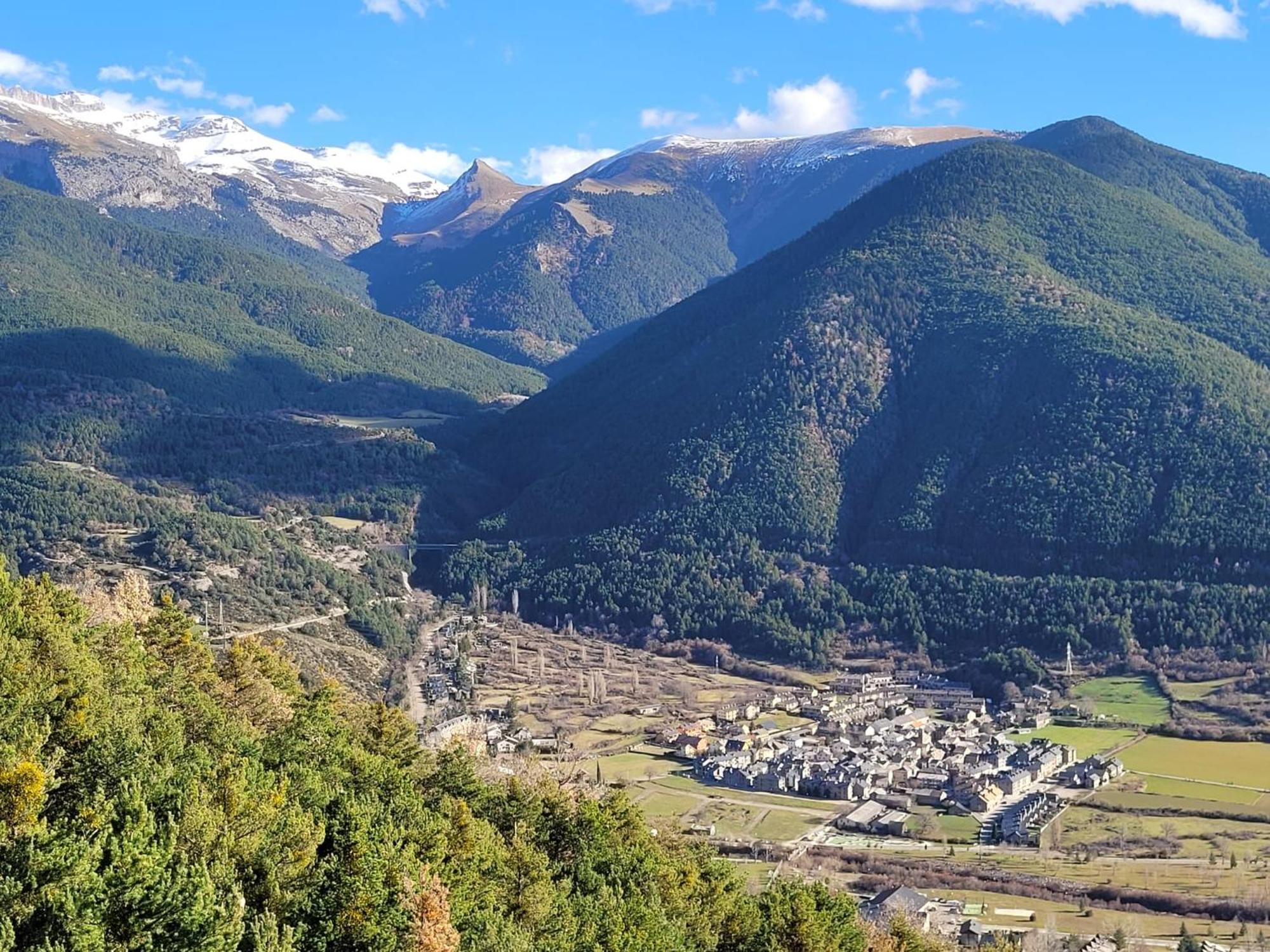 Apartamento En Villanua La Espata Dış mekan fotoğraf